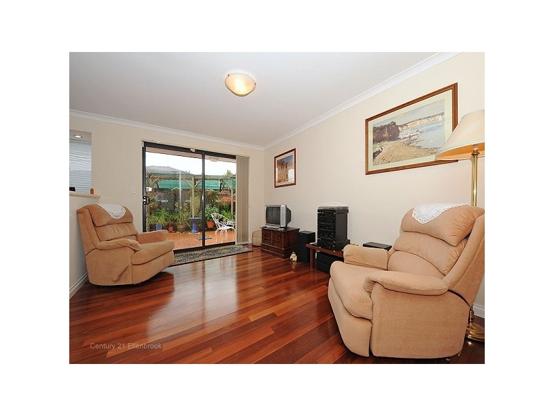 38 San Lorenzo Blvd, Ellenbrook WA 6069