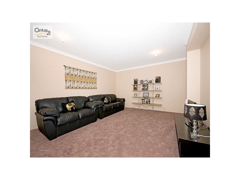 8 Arava Circle, Aveley WA 6069