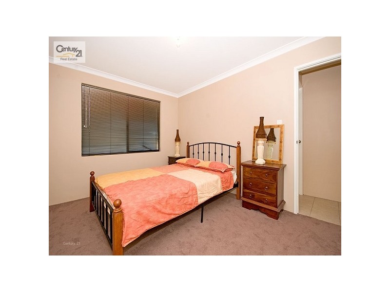 8 Arava Circle, Aveley WA 6069