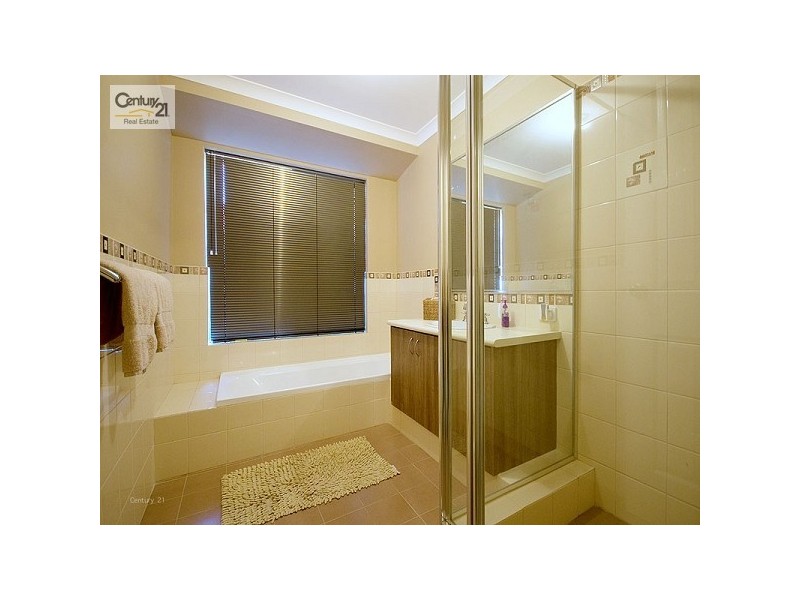 8 Arava Circle, Aveley WA 6069