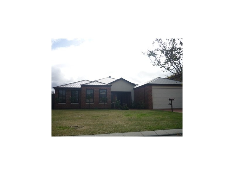 7 Ridley Street, Aveley WA 6069