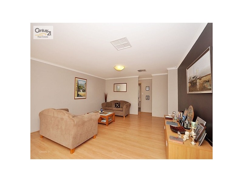 7 Alderley Close, Ellenbrook WA 6069