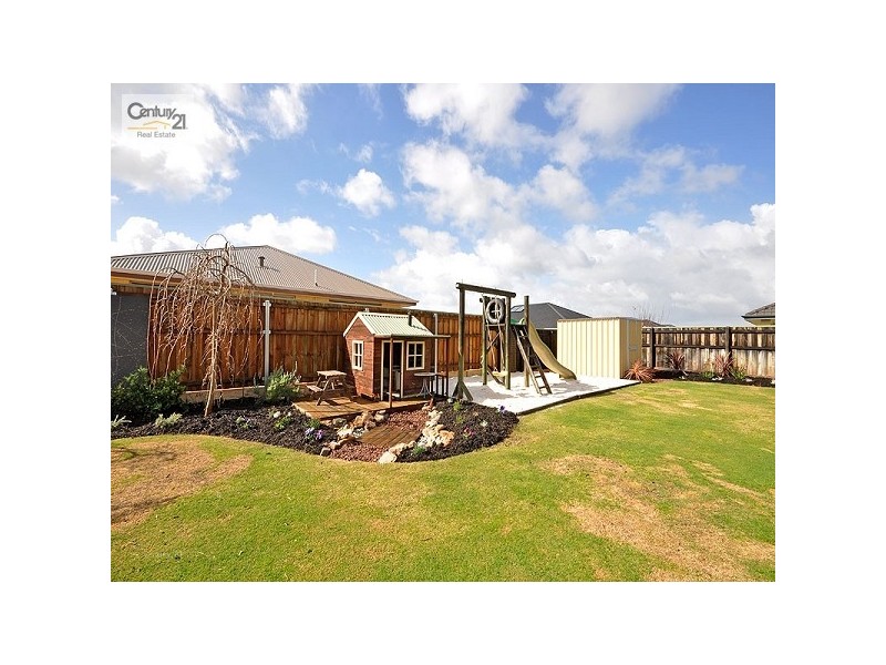 7 Alderley Close, Ellenbrook WA 6069