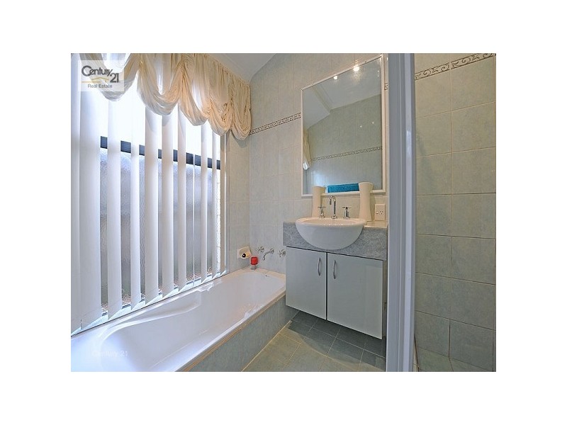 10 Rocklea Crescent, Ellenbrook WA 6069