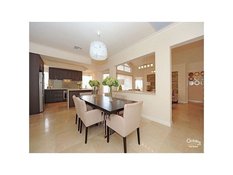 123 Farmaner Parkway, Ellenbrook WA 6069