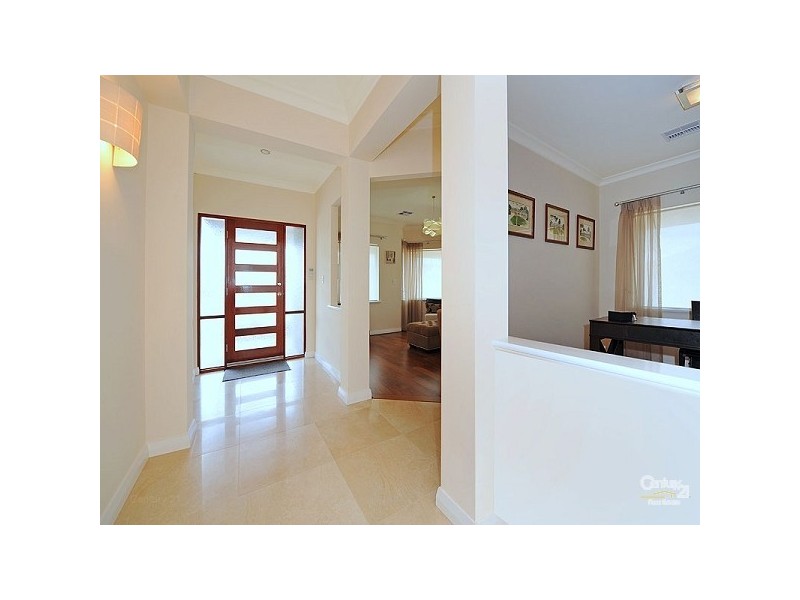 123 Farmaner Parkway, Ellenbrook WA 6069