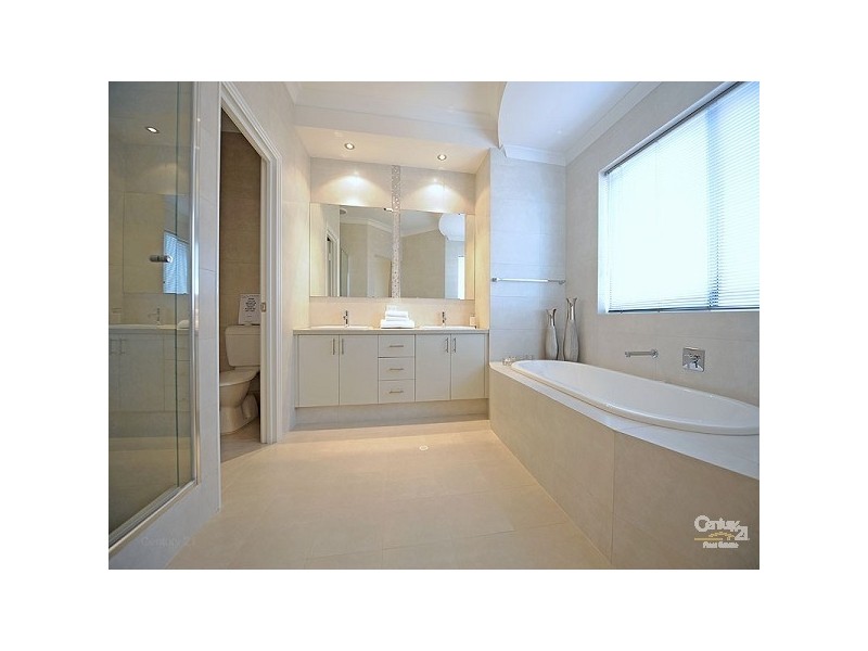 123 Farmaner Parkway, Ellenbrook WA 6069