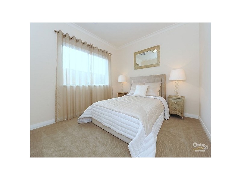 123 Farmaner Parkway, Ellenbrook WA 6069