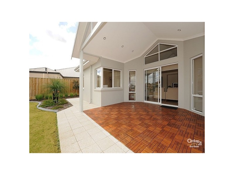 123 Farmaner Parkway, Ellenbrook WA 6069