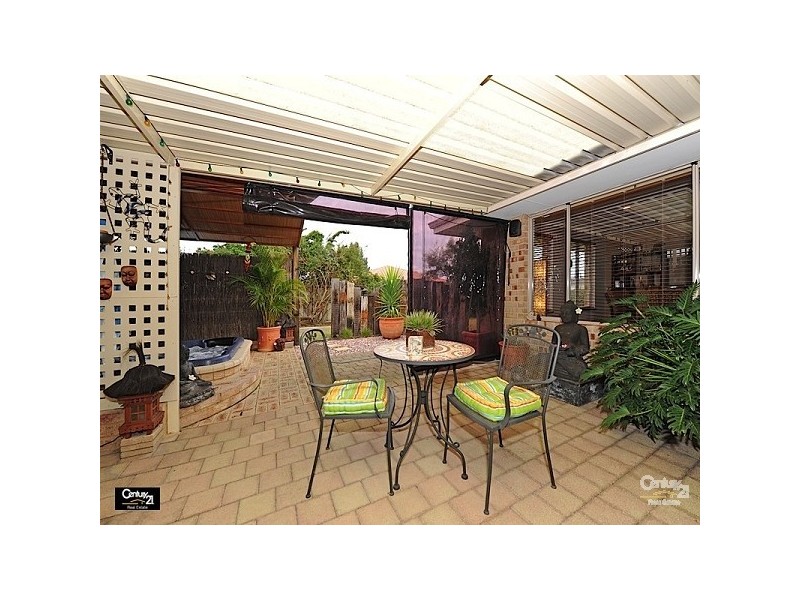 2 Pinea Turn, Ellenbrook WA 6069