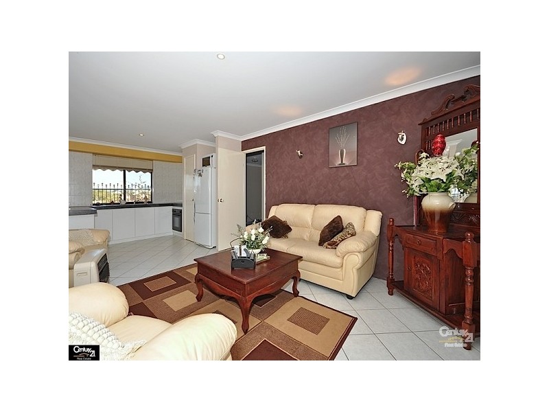 9 Bayard Way, Henley Brook WA 6055