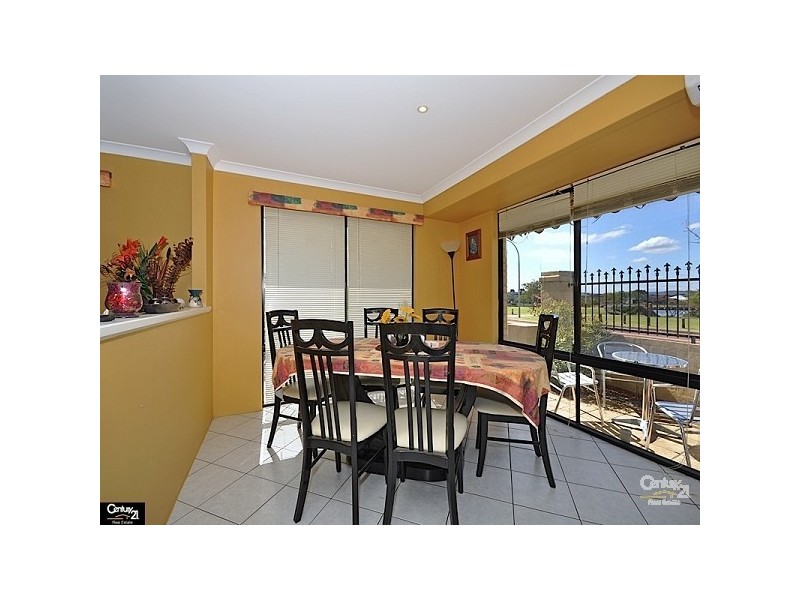 9 Bayard Way, Henley Brook WA 6055