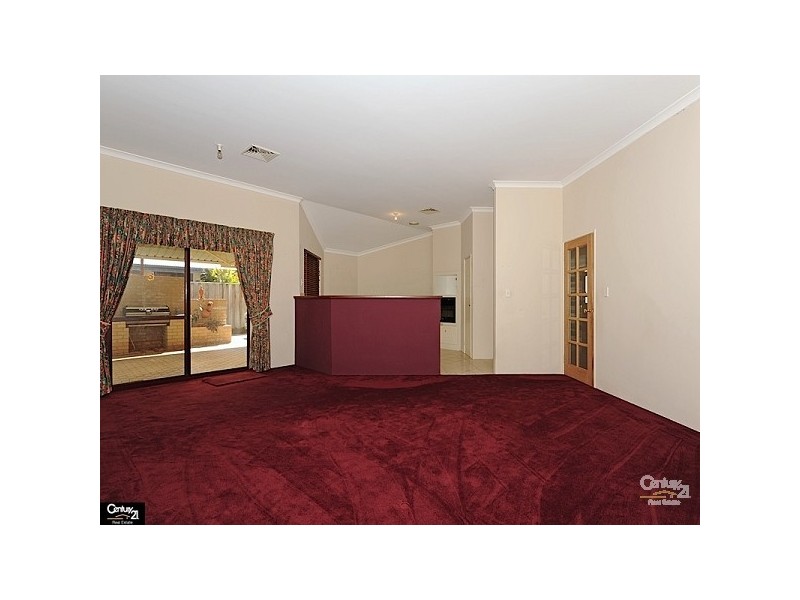 6 Nordland Way, Henley Brook WA 6055
