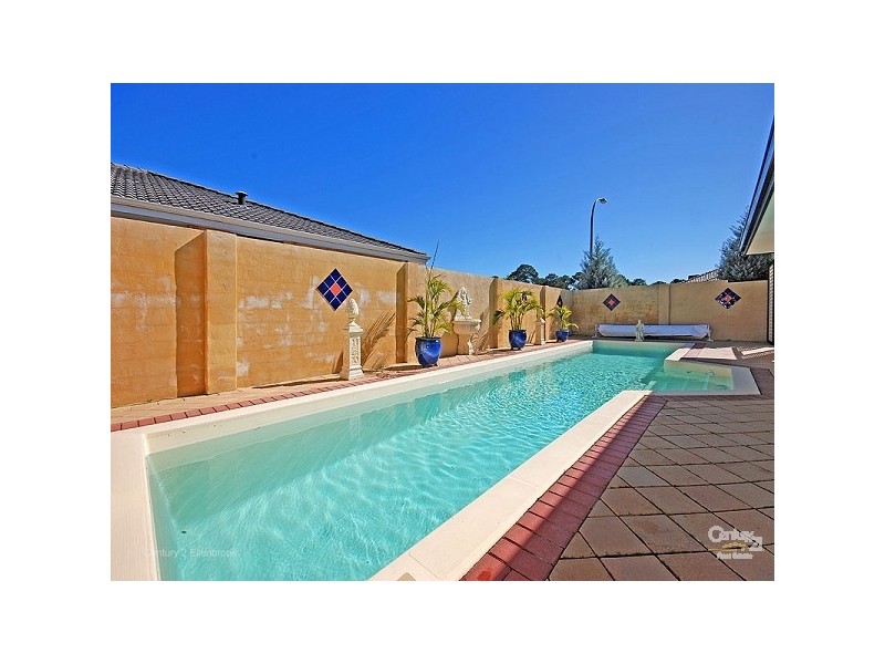 25 Santorini Turn, Ellenbrook WA 6069