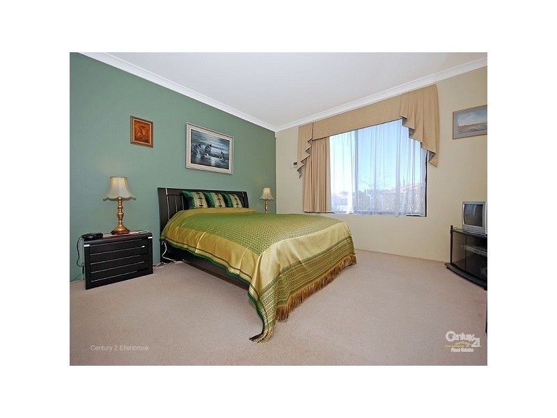 25 Santorini Turn, Ellenbrook WA 6069