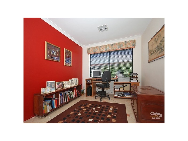 25 Santorini Turn, Ellenbrook WA 6069