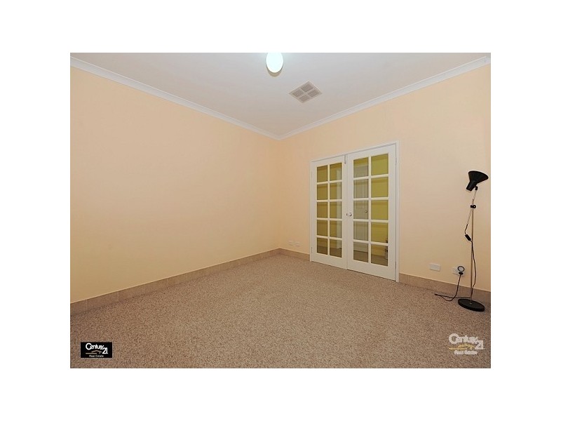 16 Thundelarra Avenue, Ellenbrook WA 6069