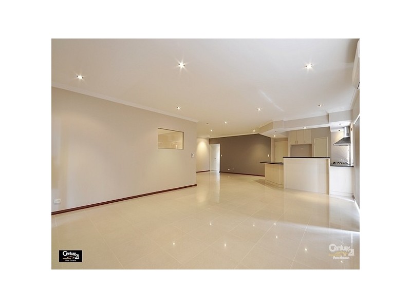 19 Redbank Drive, Ellenbrook WA 6069