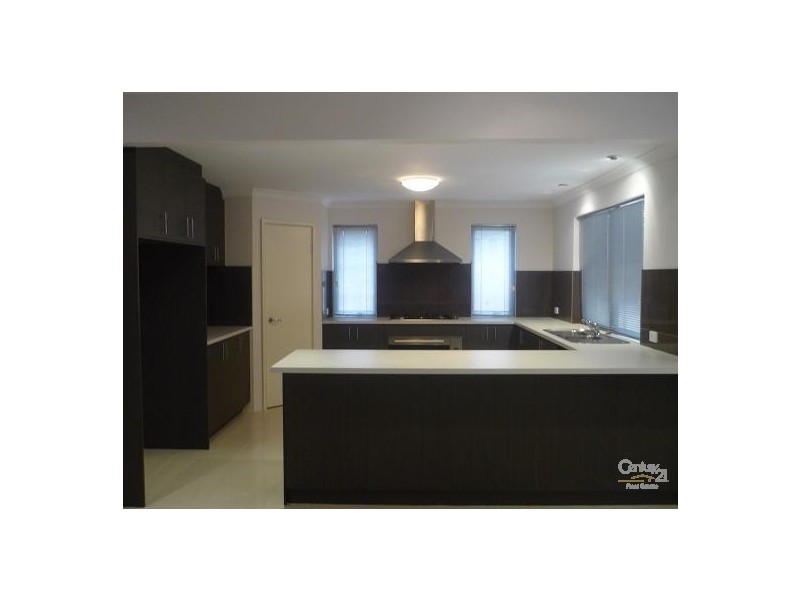 38 Evesham Drive, Ellenbrook WA 6069