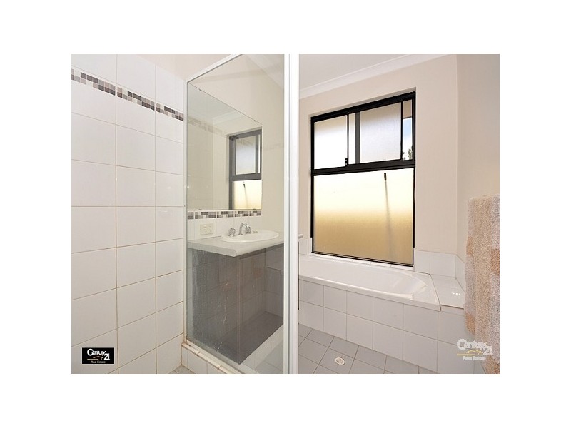 2 Madden Way, Ellenbrook WA 6069
