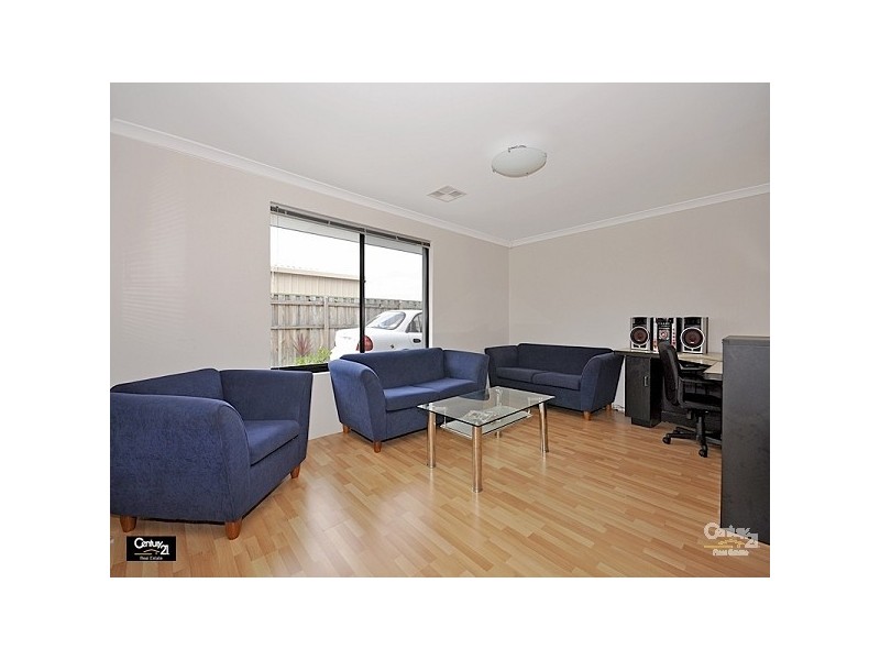 2 Madden Way, Ellenbrook WA 6069