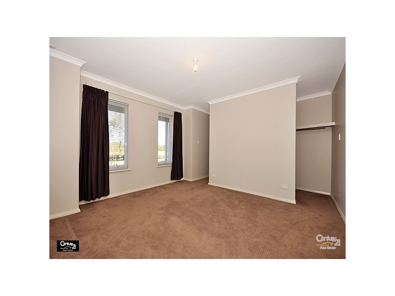 111 Pavillion Circle, The Vines WA 6069