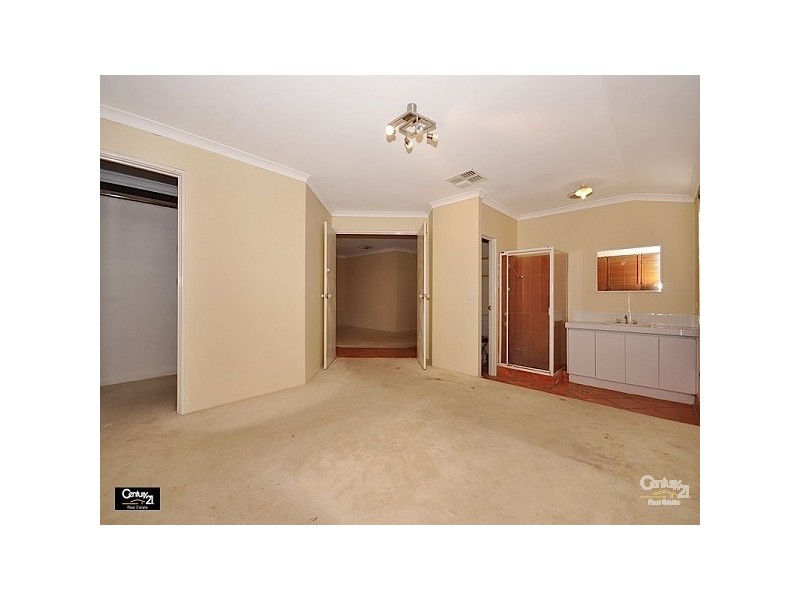 3 Tanami Circle, Ellenbrook WA 6069