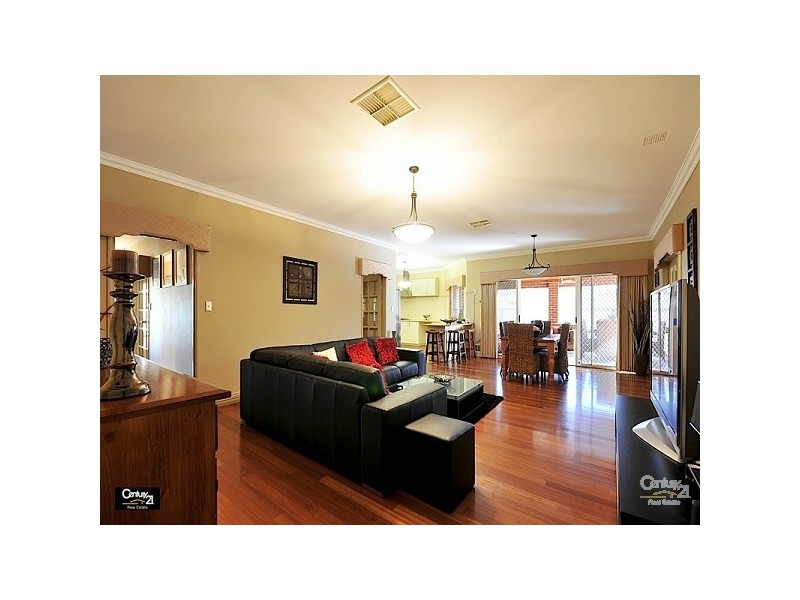1 Brentwood Way, The Vines WA 6069