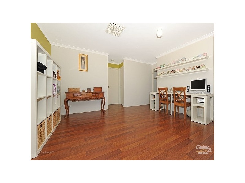 92 Pinegrove Drive, Ellenbrook WA 6069