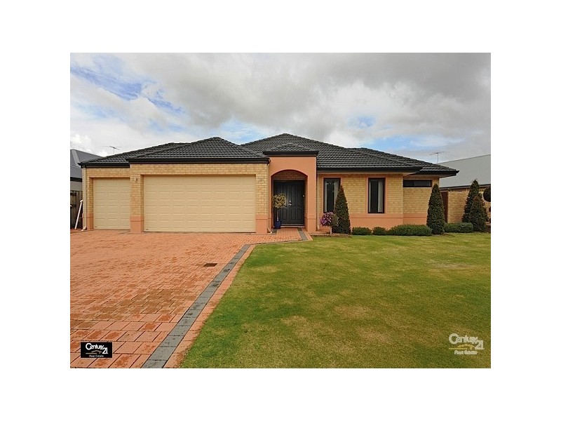 28 Roxburghe Drive, The Vines WA 6069