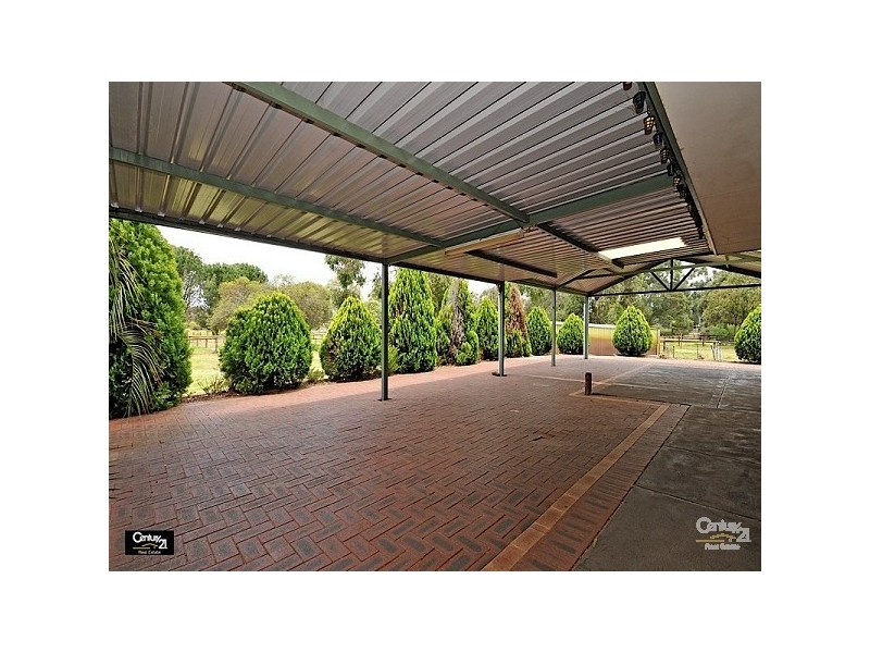 237 Henley Street, Henley Brook WA 6055