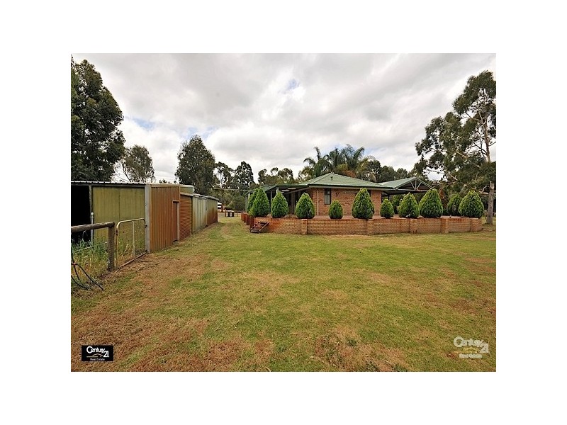 237 Henley Street, Henley Brook WA 6055