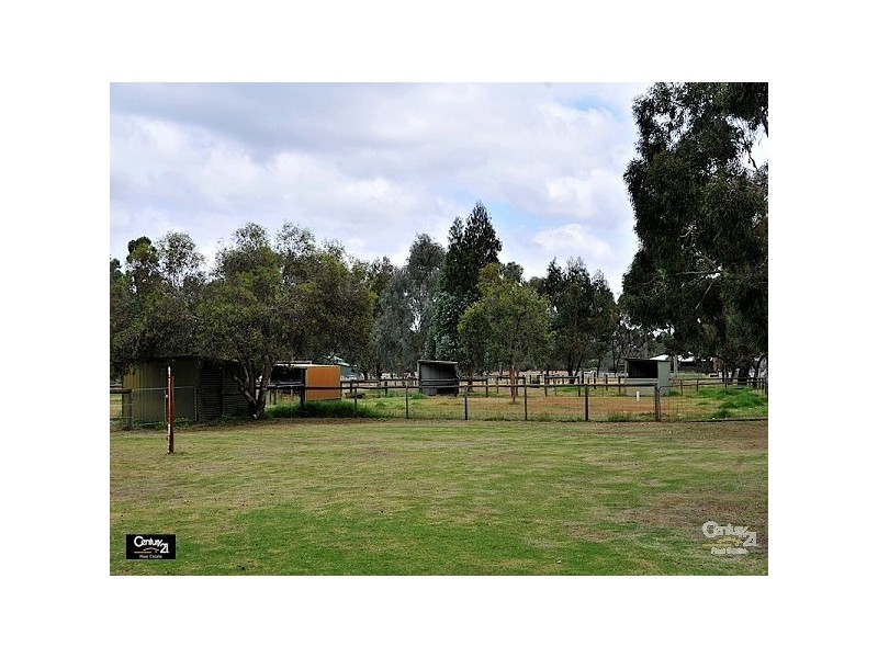 237 Henley Street, Henley Brook WA 6055