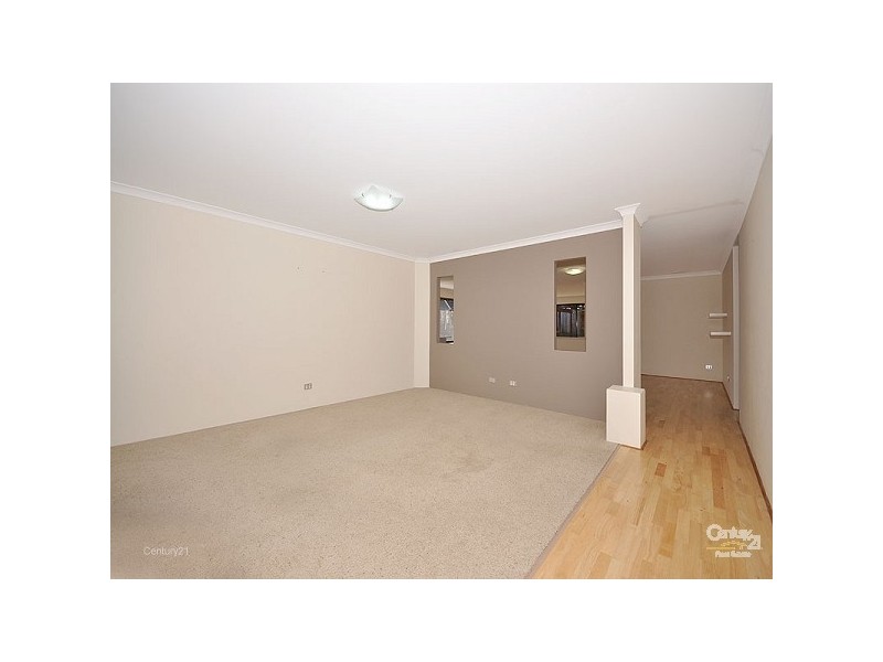 10 Birkett Circle, Ellenbrook WA 6069