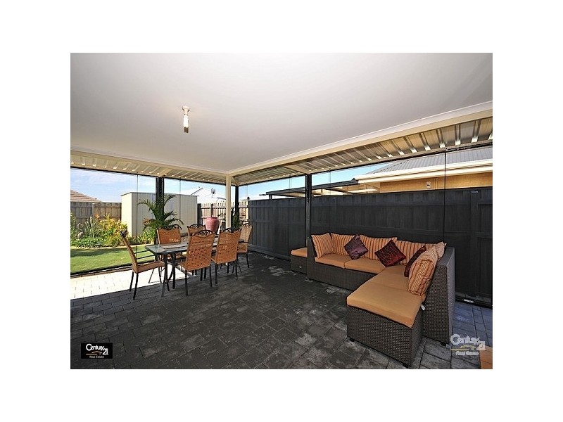 11 Branxholme Terrace, Ellenbrook WA 6069