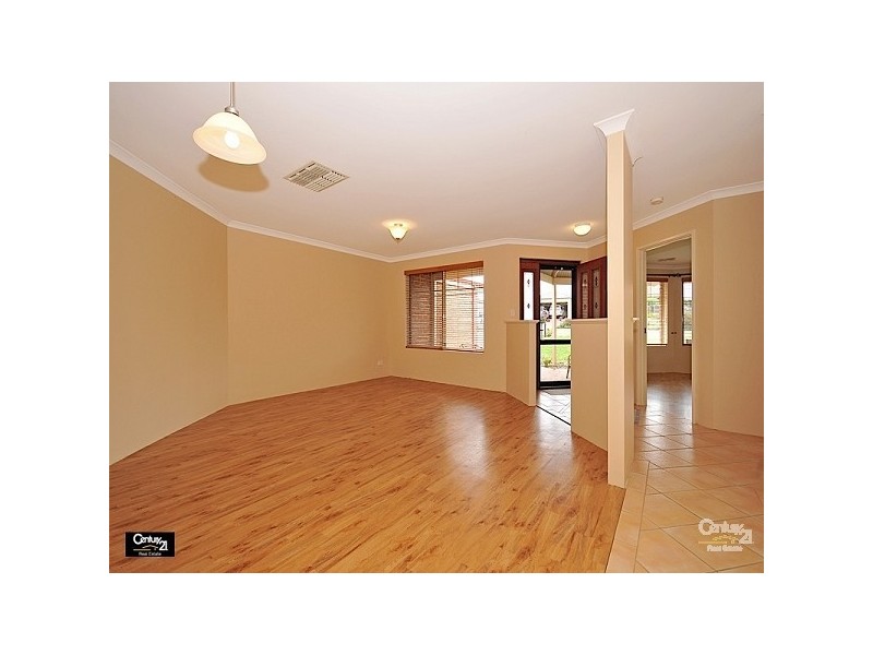 20 Losino Blvd, Henley Brook WA 6055