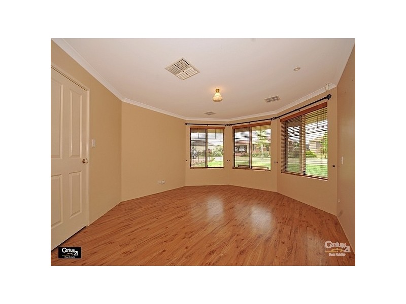 20 Losino Blvd, Henley Brook WA 6055