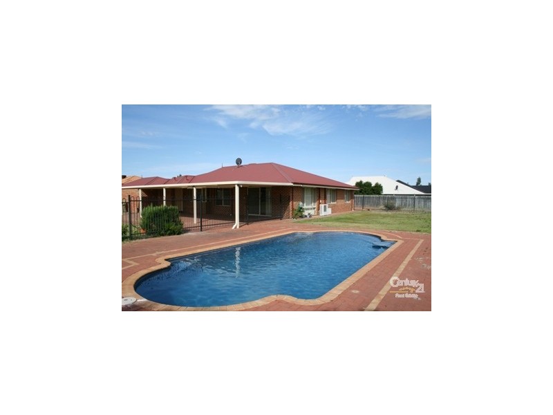 20 Losino Blvd, Henley Brook WA 6055