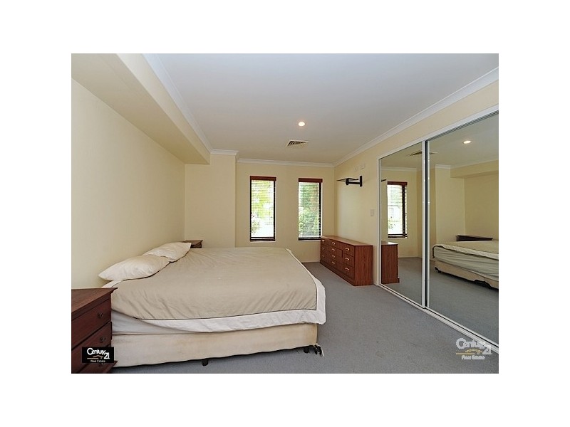 2 Messina Grove, Ellenbrook WA 6069