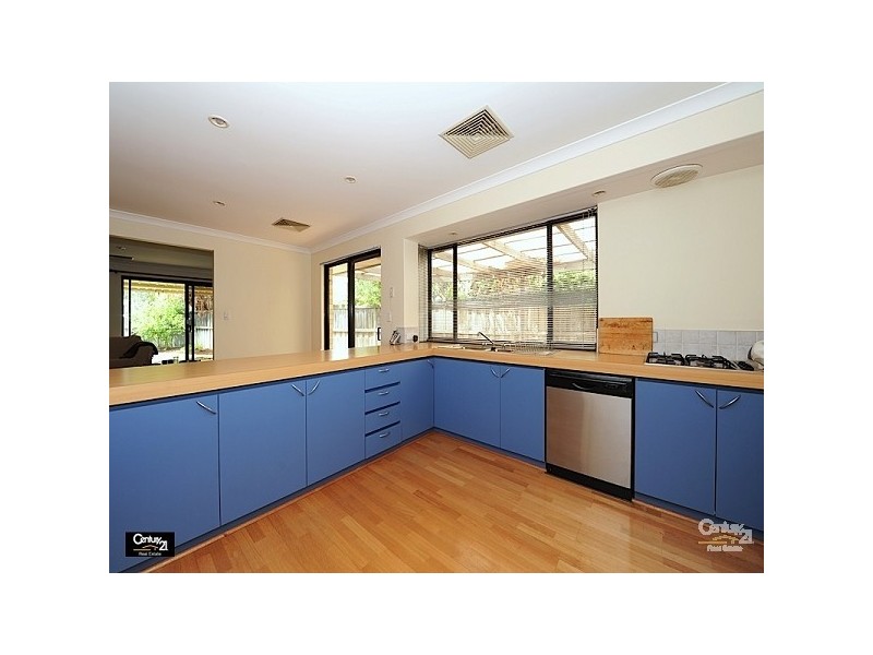 2 Messina Grove, Ellenbrook WA 6069