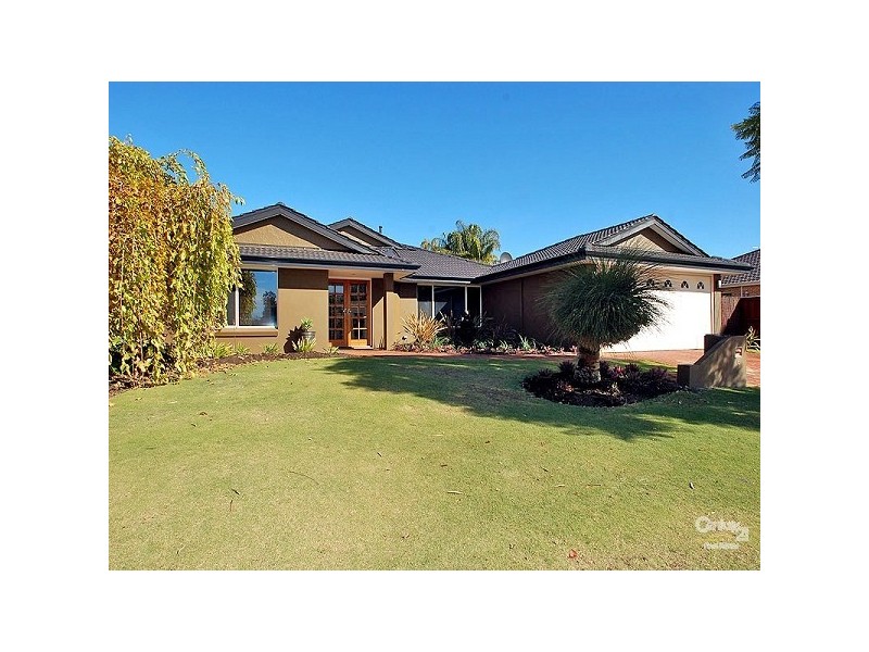 6 Ailsa Way, The Vines WA 6069