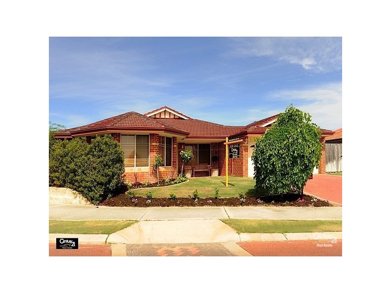 98 Sandown Circle, Henley Brook WA 6055