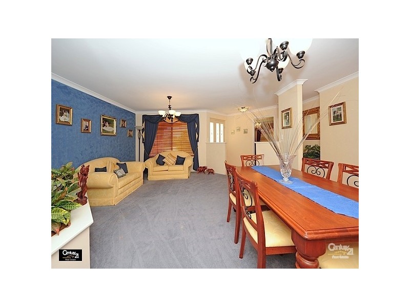 98 Sandown Circle, Henley Brook WA 6055