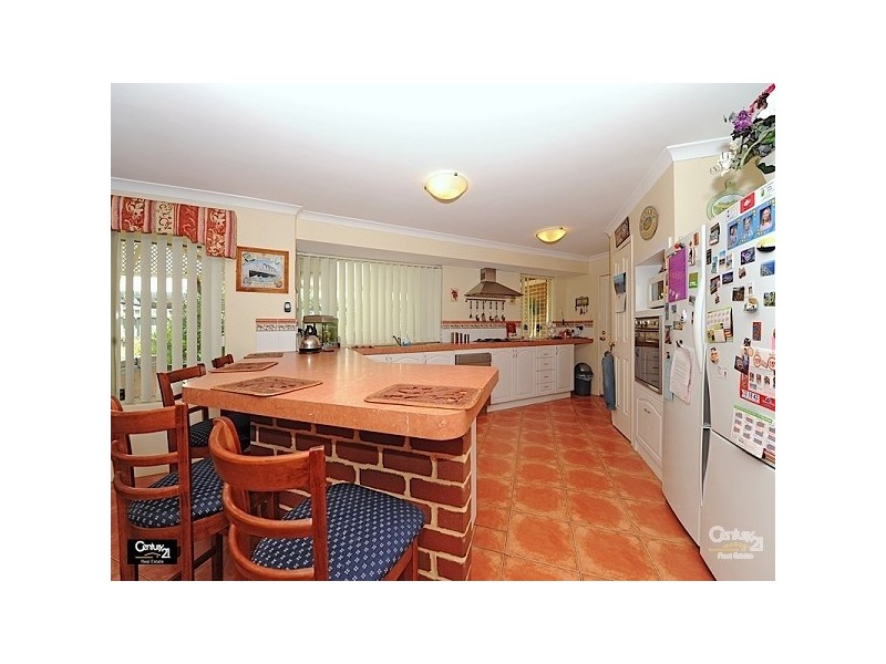 98 Sandown Circle, Henley Brook WA 6055