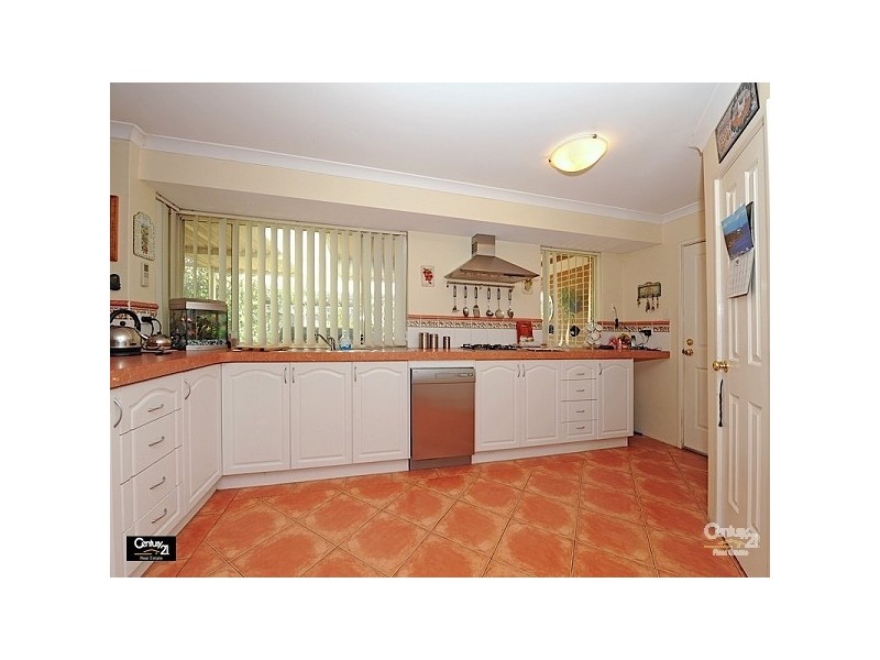 98 Sandown Circle, Henley Brook WA 6055