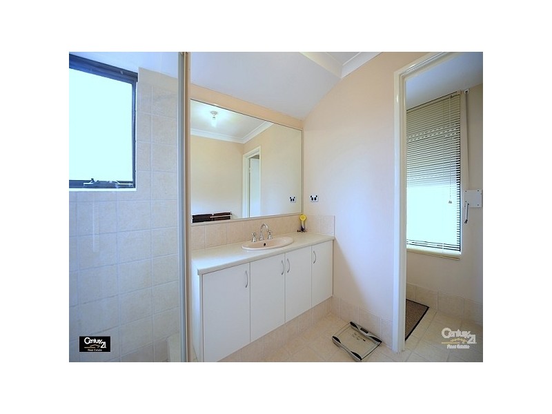 44 Coniston Drive, Ellenbrook WA 6069