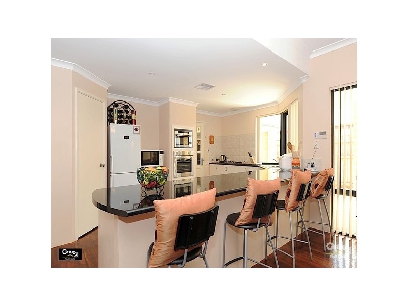 44 Coniston Drive, Ellenbrook WA 6069