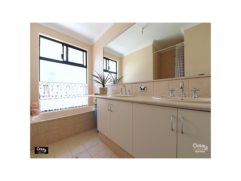 44 Coniston Drive, Ellenbrook WA 6069