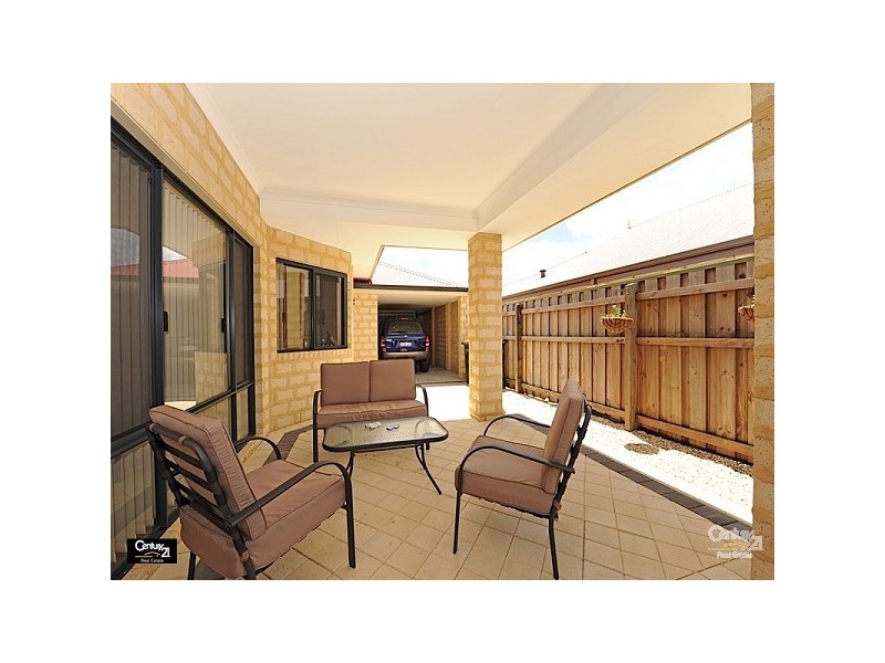 44 Coniston Drive, Ellenbrook WA 6069