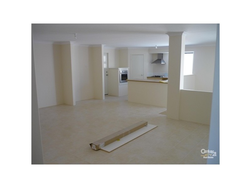 12 Yarran Link, Ellenbrook WA 6069